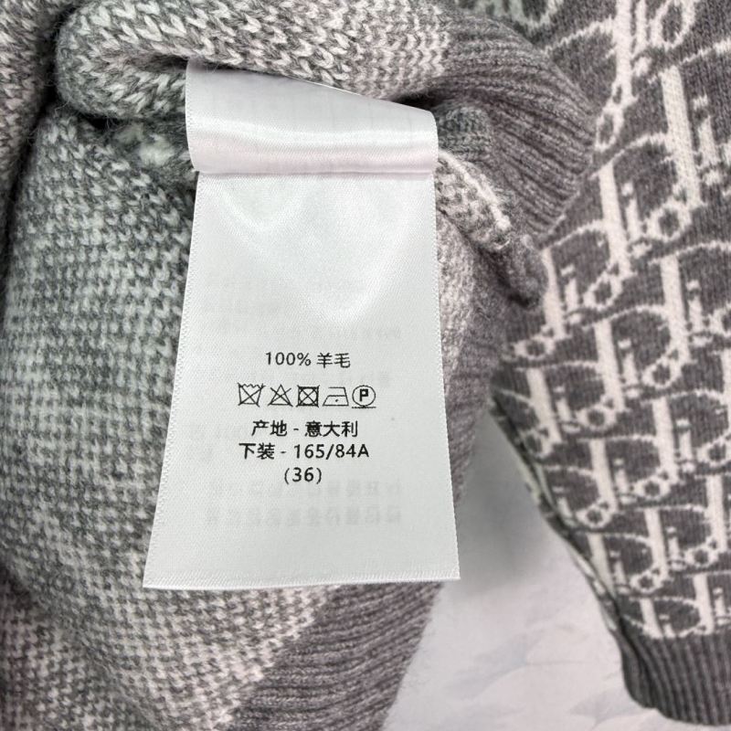 chr1st1an D10r sweaters